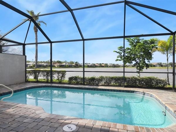7793 Jacaranda LN , NAPLES, FL 34114