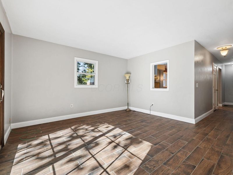 4730 Merrifield Place, Unit 21, Columbus, OH 43220 Photo 13