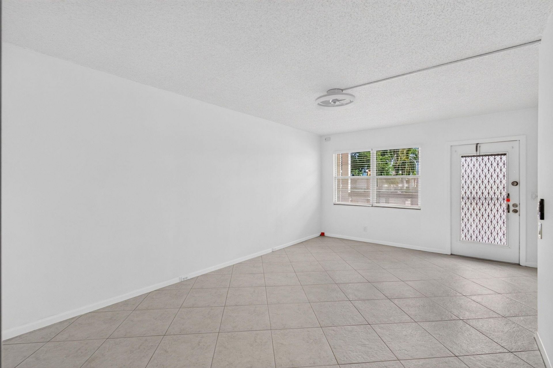 2025 Hythe B, Boca Raton, FL 33434 Photo
