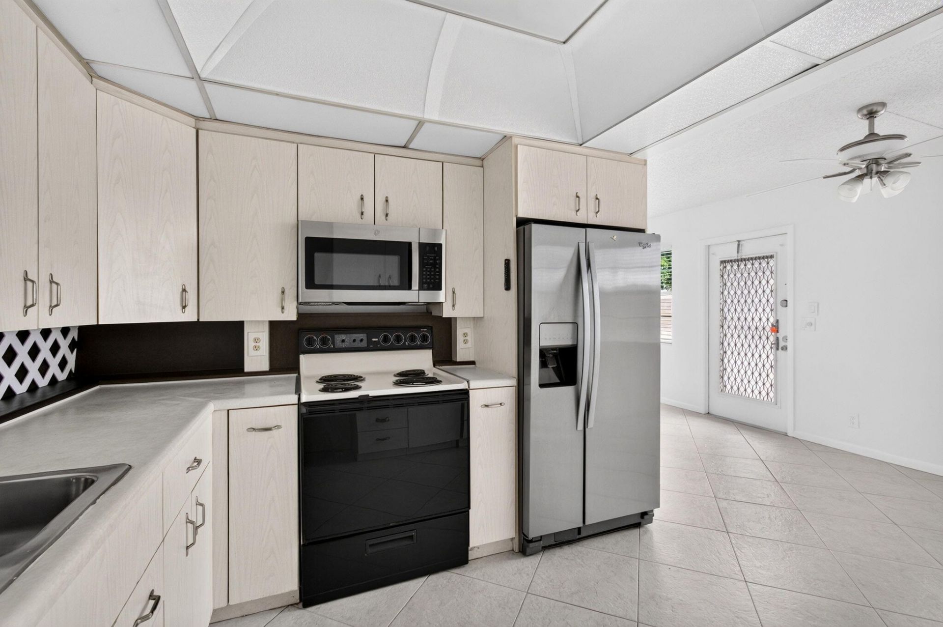 2025 Hythe B, Boca Raton, FL 33434 Photo