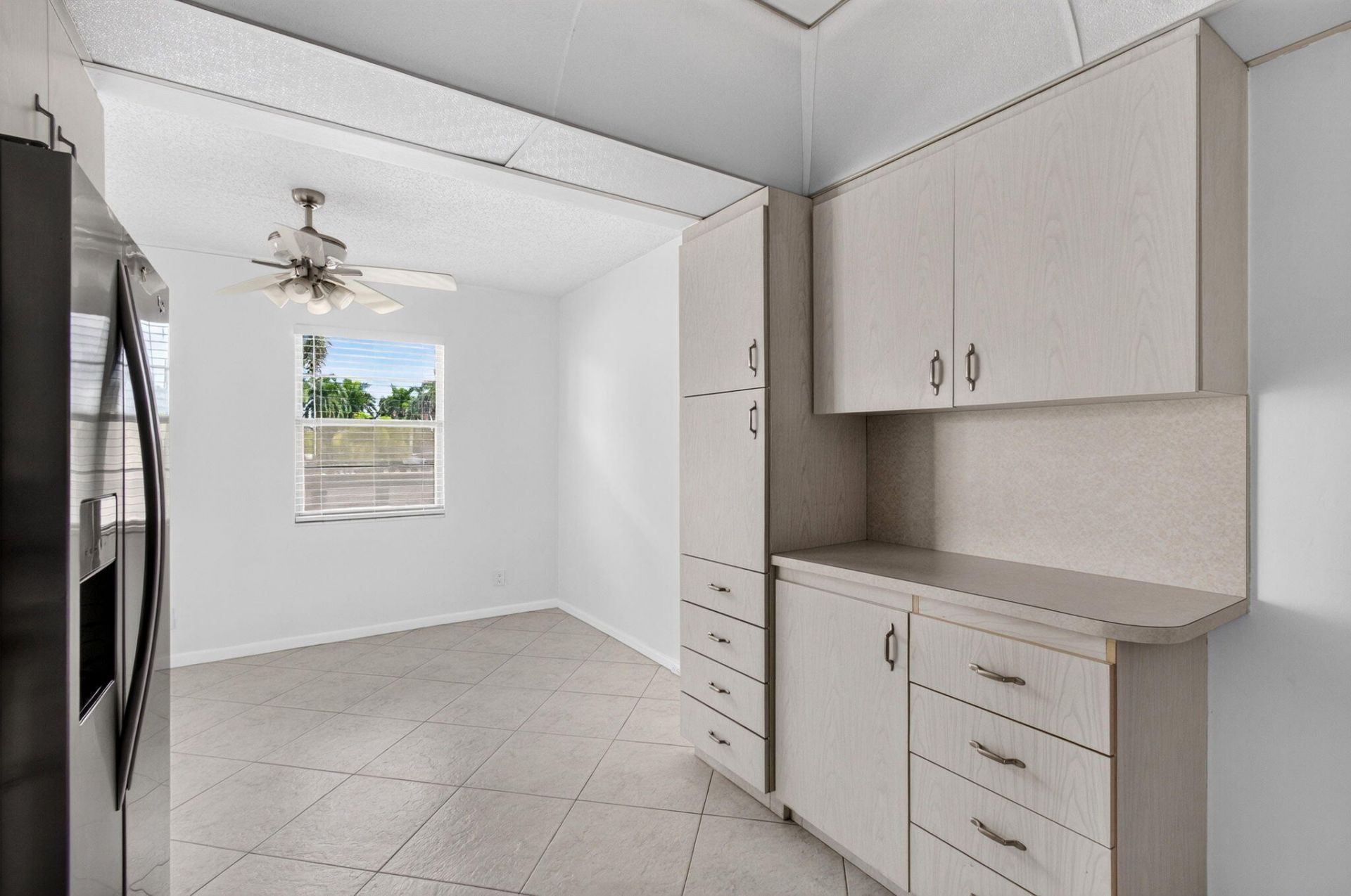 2025 Hythe B, Boca Raton, FL 33434 Photo