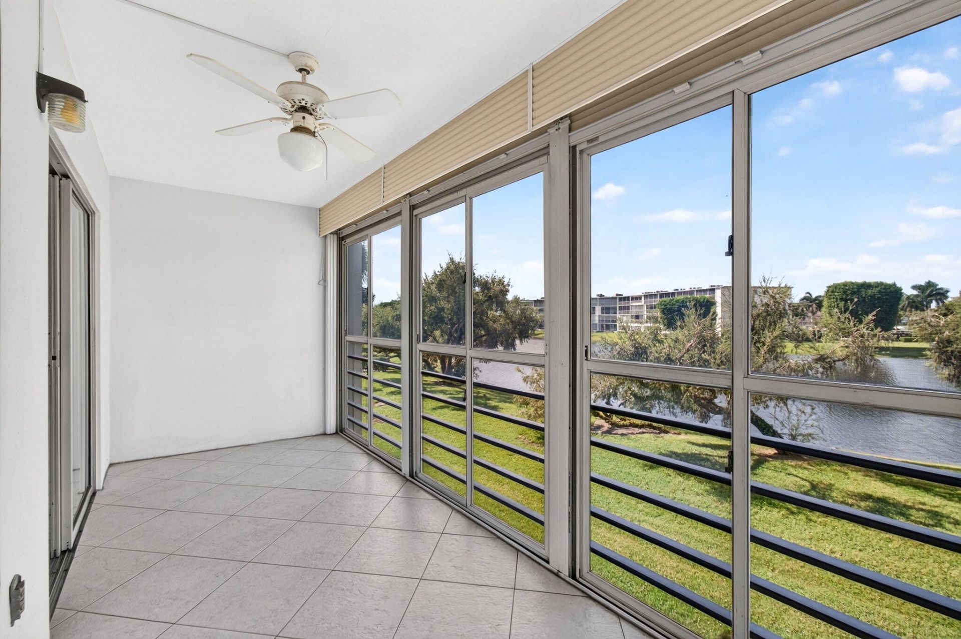 2025 Hythe B, Boca Raton, FL 33434 Photo