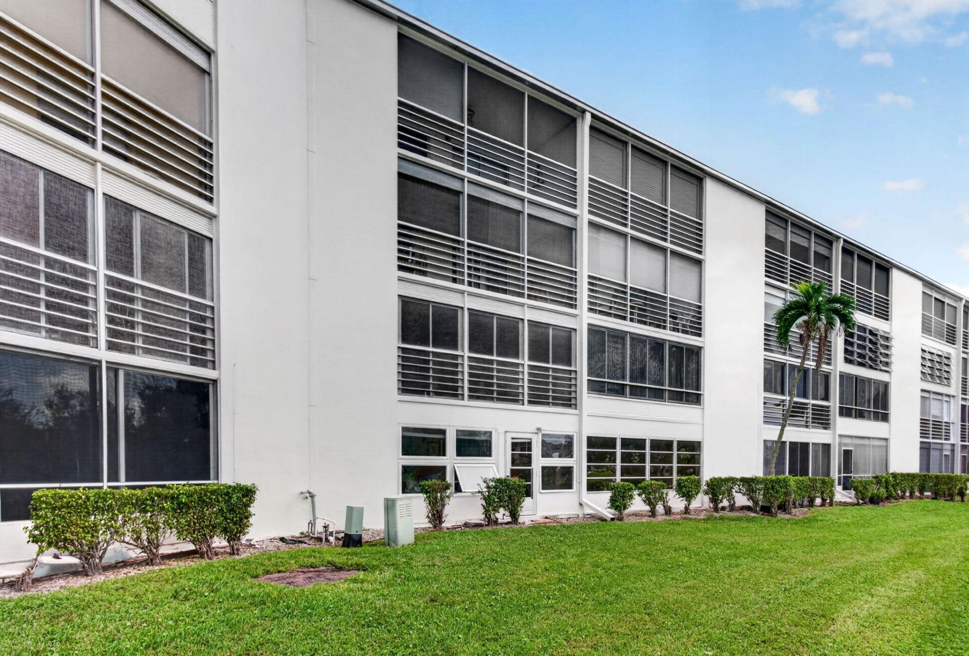 2025 Hythe B, Boca Raton, FL 33434 Photo