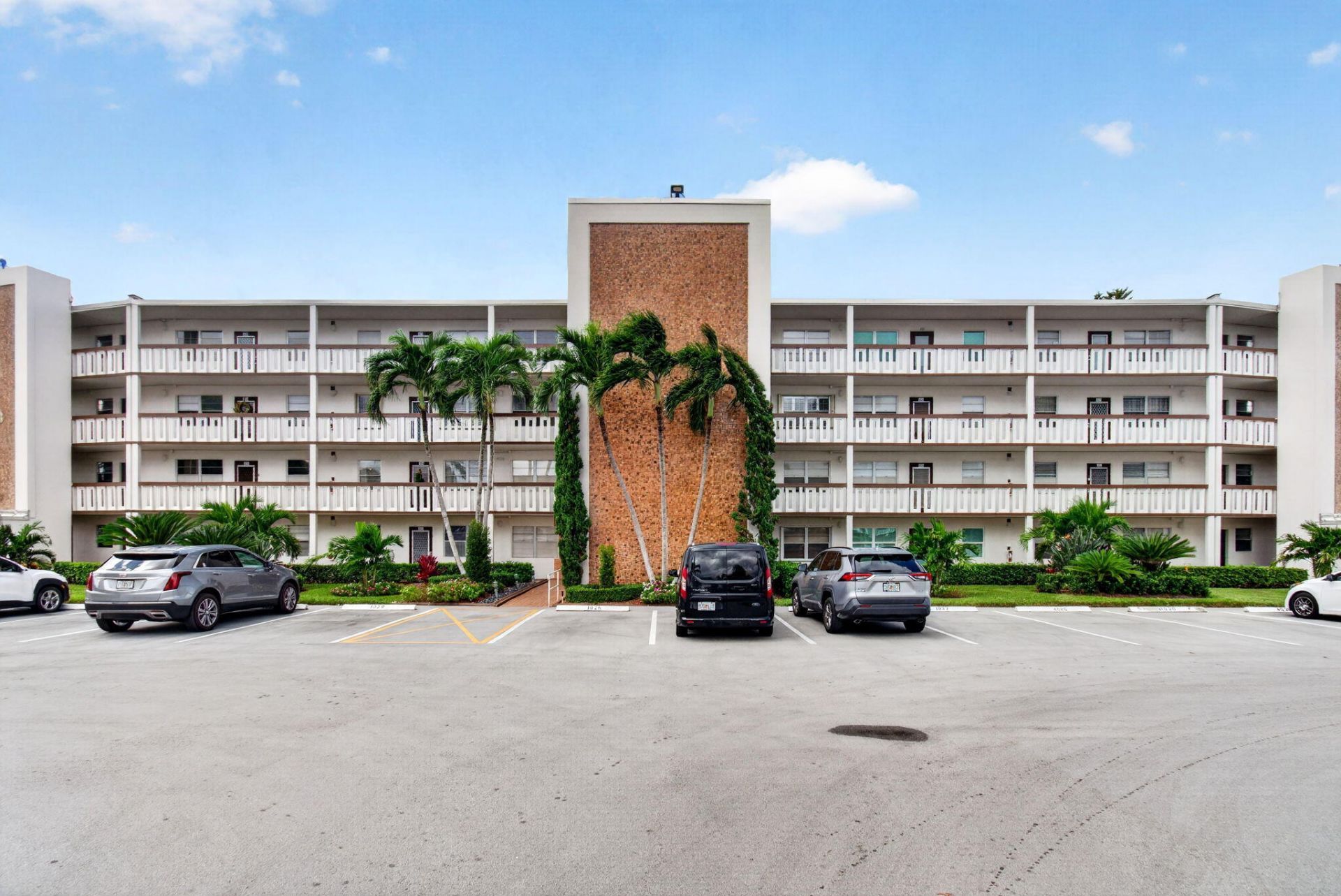2025 Hythe B, Boca Raton, FL 33434 Photo