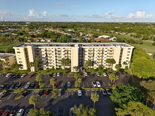 2430 DEER CREEK COUNTRY CLUB Boulevard, Unit 704-2, Deerfield Beach, FL 33442