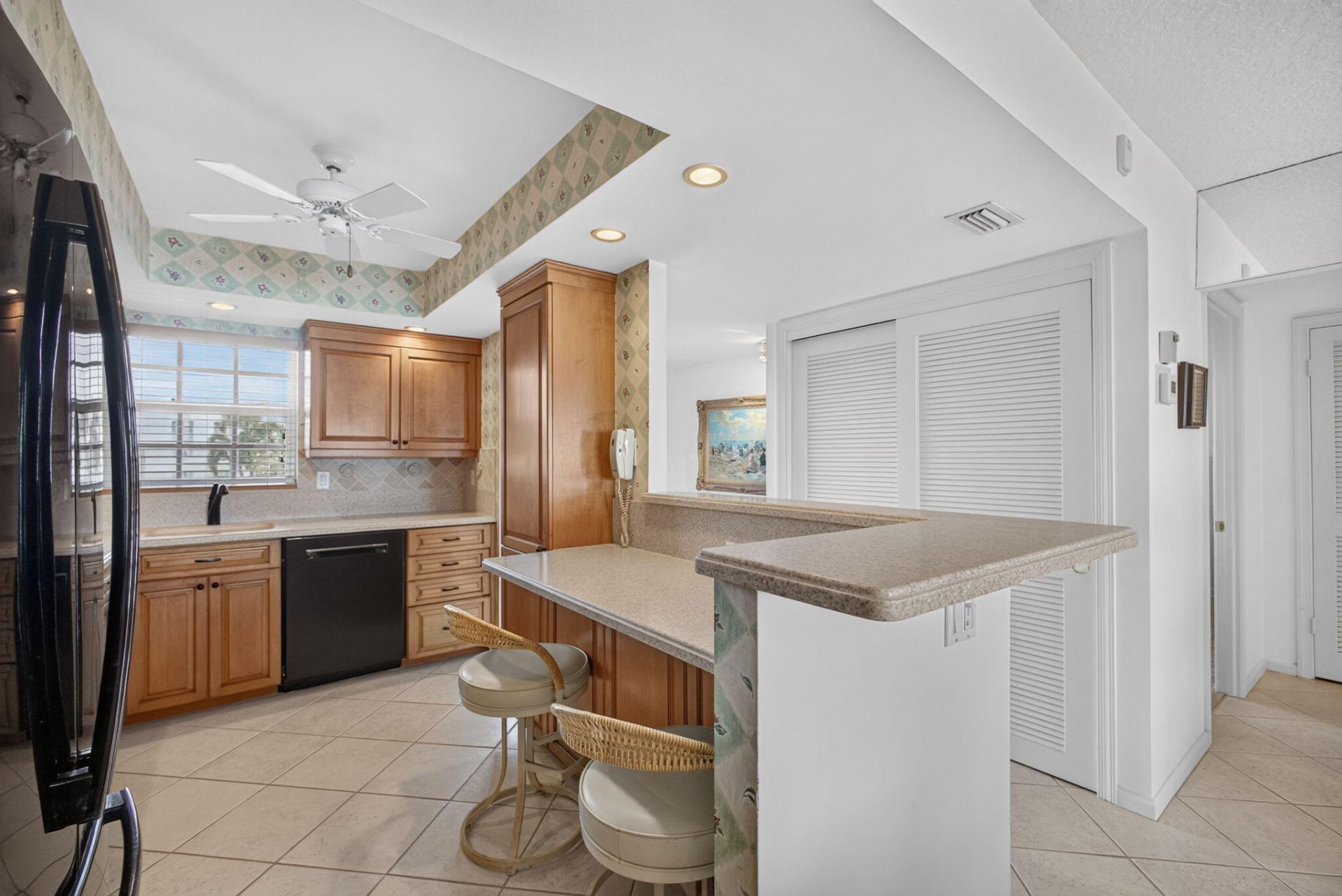 1051 Sugar Sands Boulevard, Unit 255, Singer Island, FL 33404 Photo