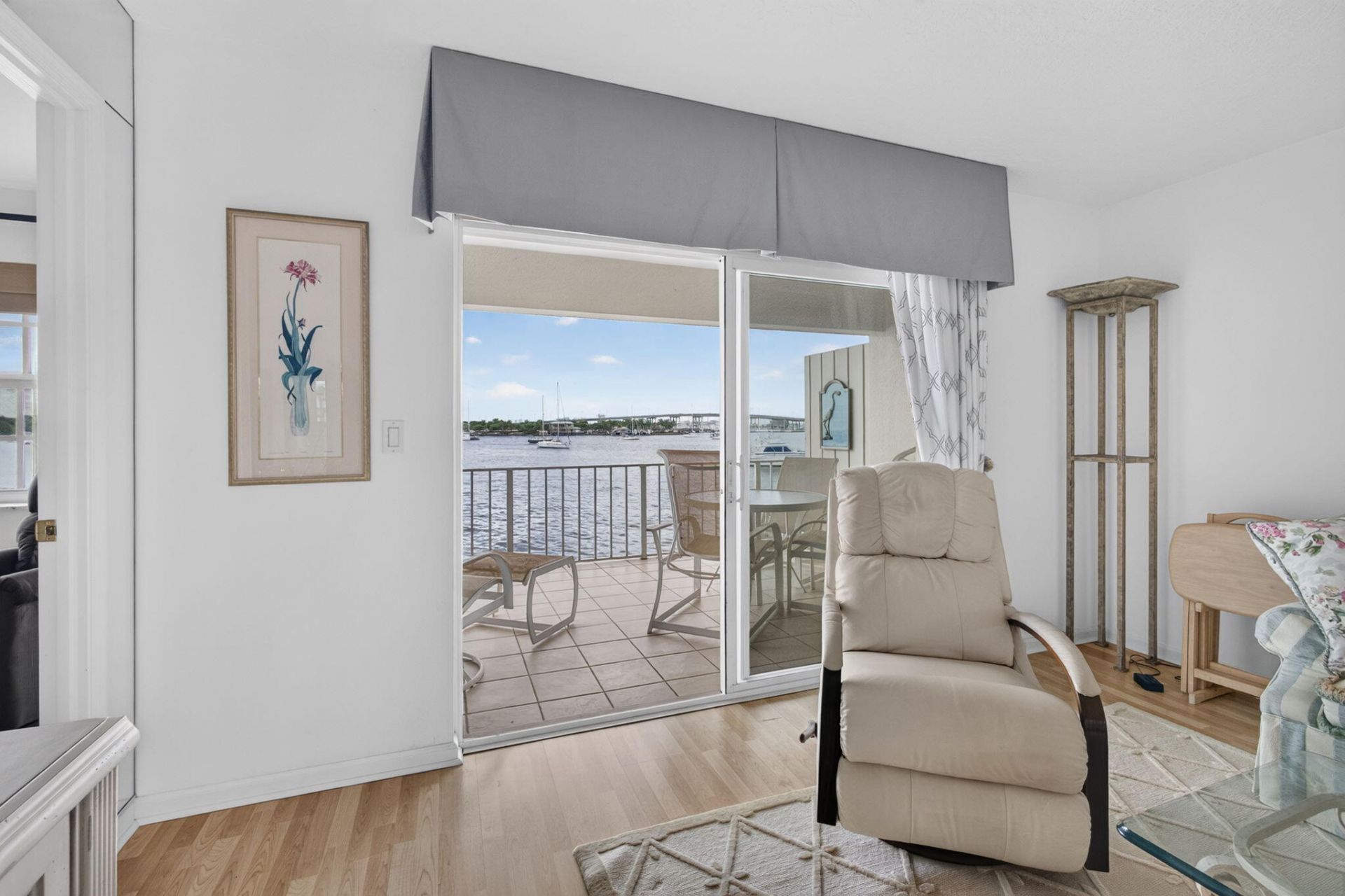 1051 Sugar Sands Boulevard, Unit 255, Singer Island, FL 33404 Photo