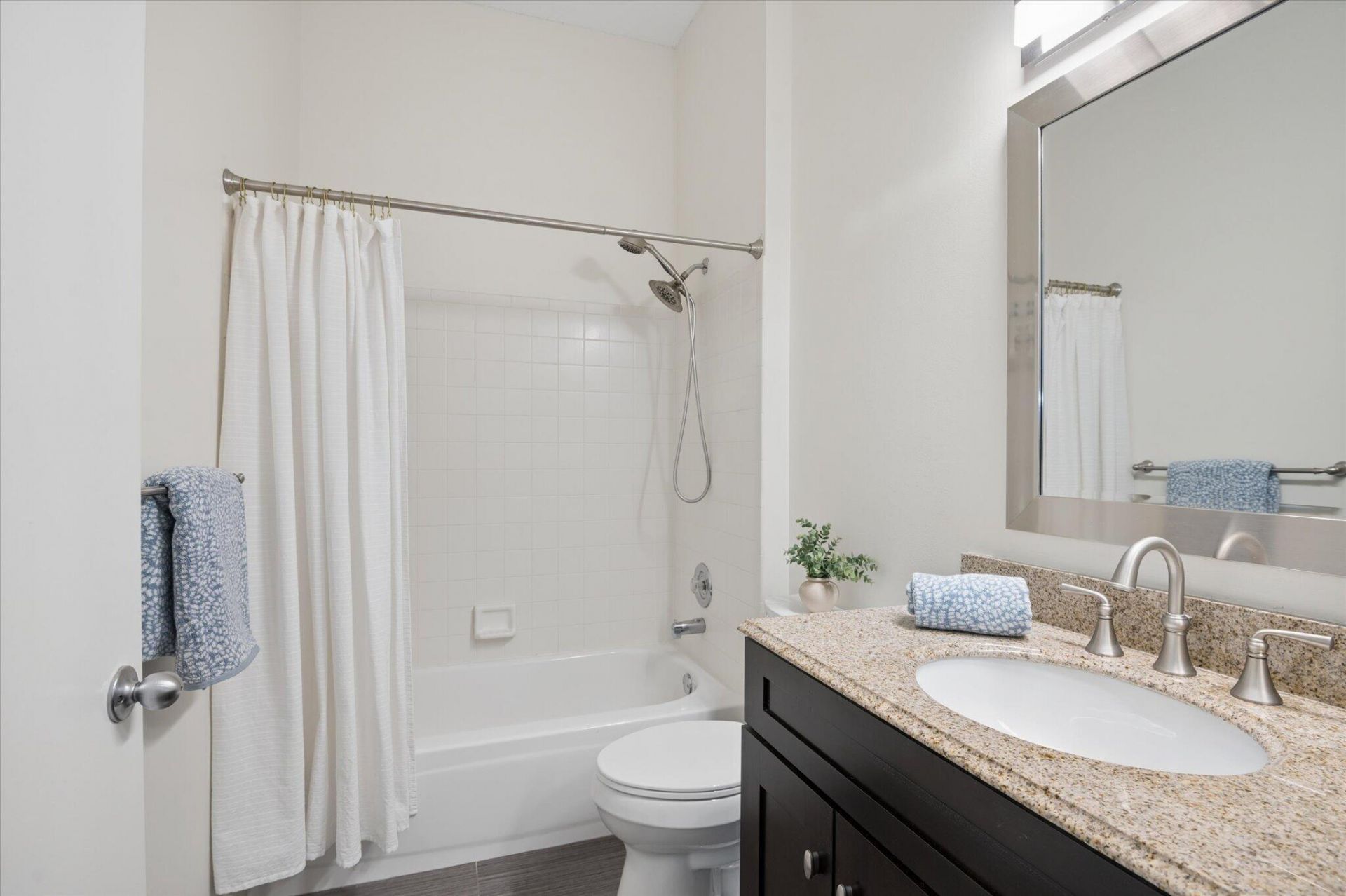 9147 Vineland Court, Unit E, Boca Raton, FL 33496 Photo