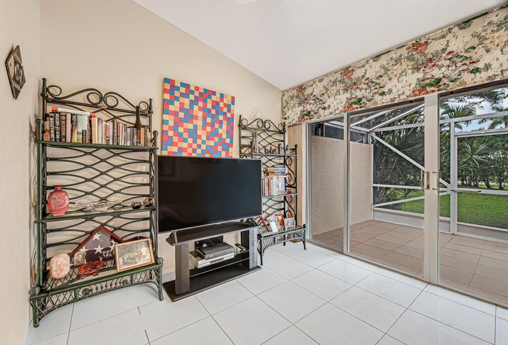7288 Summer Tree Drive, Boynton Beach, FL 33437 Photo