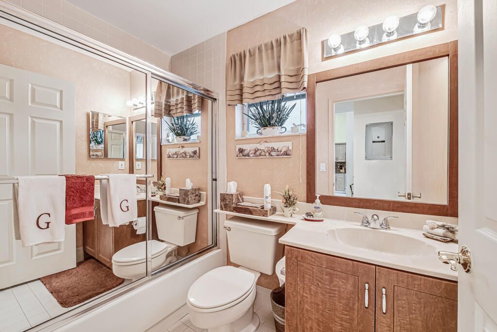 7288 Summer Tree Drive, Boynton Beach, FL 33437 Photo