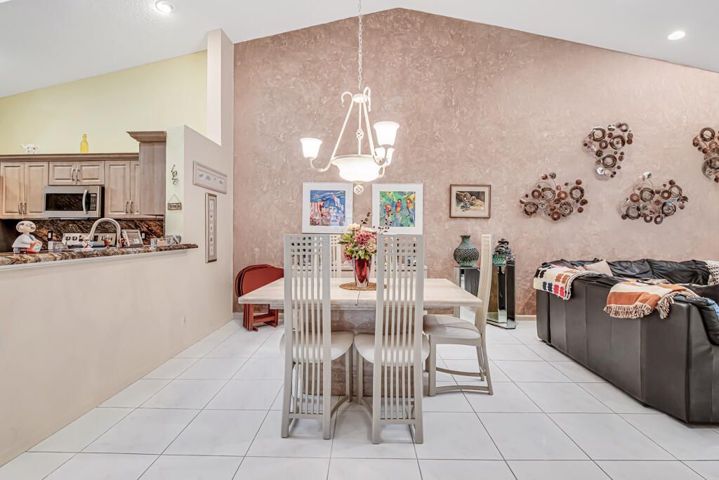 7288 Summer Tree Drive, Boynton Beach, FL 33437 Photo