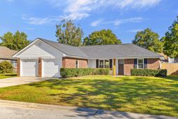 7748 Buck Pond Road photo 4