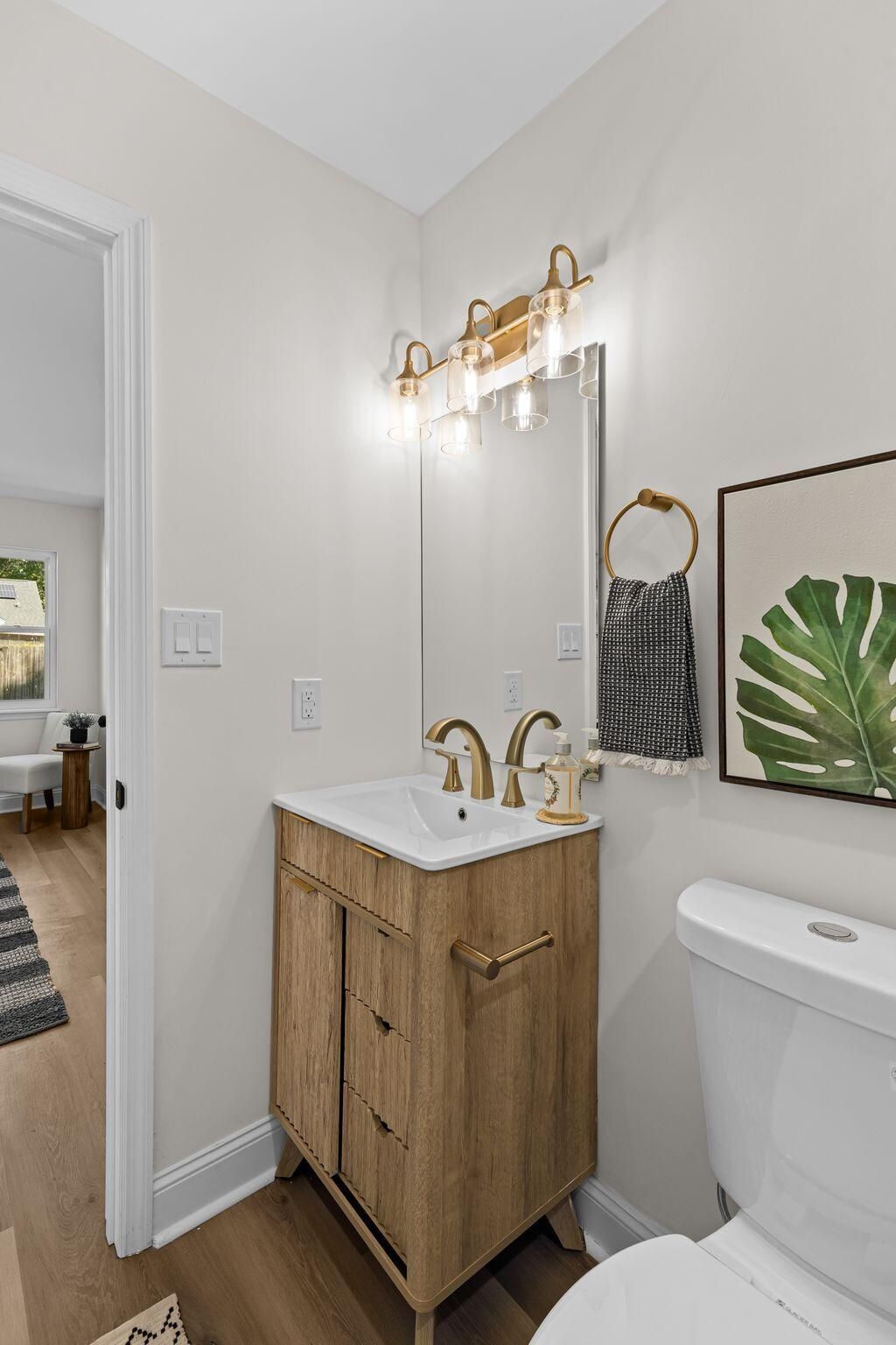 7748 Buck Pond Road Photo 24