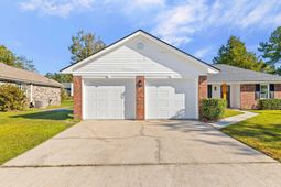 7748 Buck Pond Road photo 4