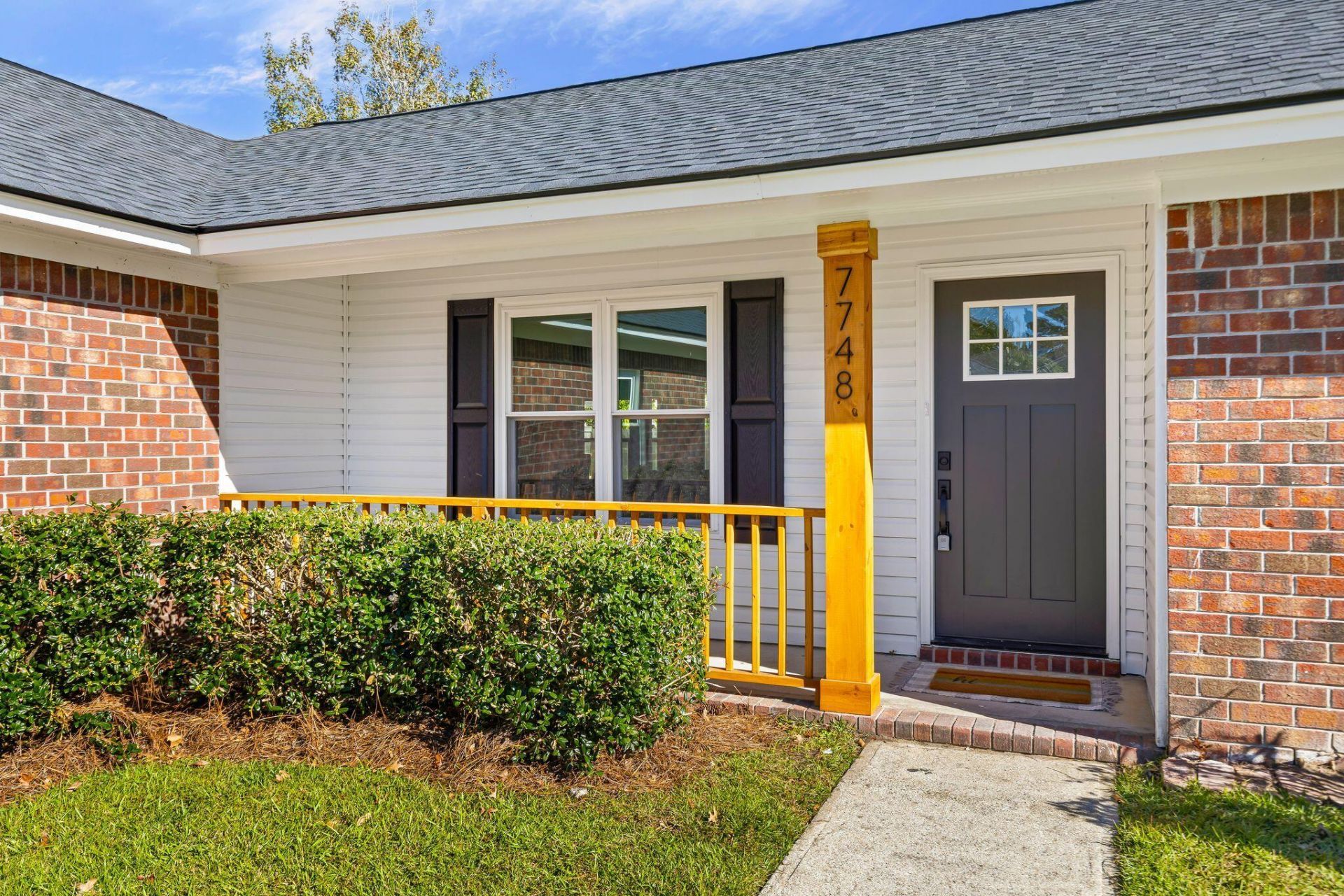 7748 Buck Pond Road Photo 4
