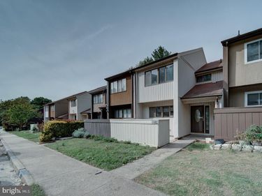 1802 OLD POST TERRACE , WOODBRIDGE, VA 22191