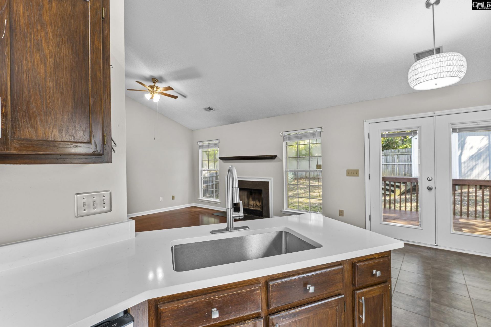 150 Bradstone Road  Photo 12