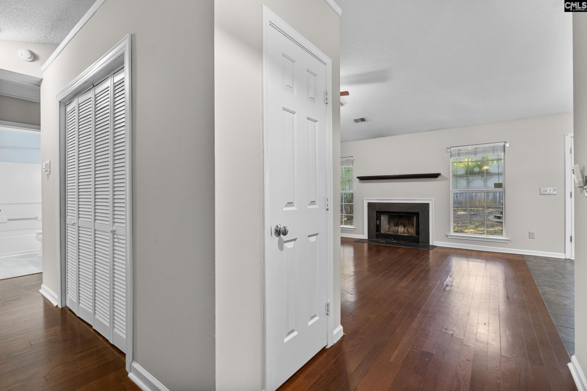 150 Bradstone Road  Photo 5