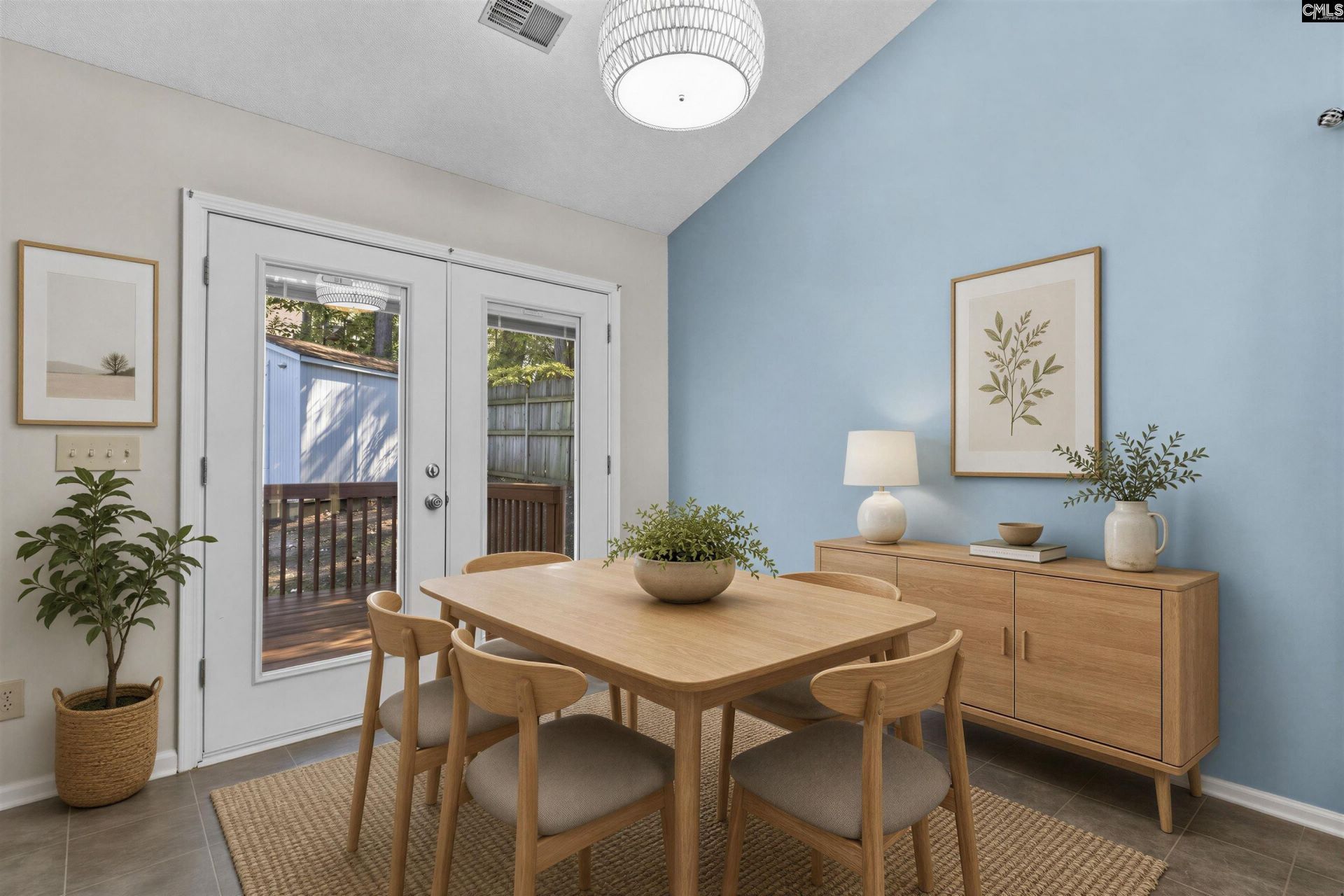 150 Bradstone Road  Photo 7