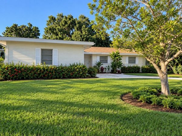 2474 CLEMATIS STREET , SARASOTA, FL 34239