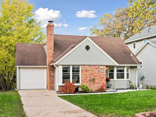7328 Girard Avenue S, Richfield, MN 55423