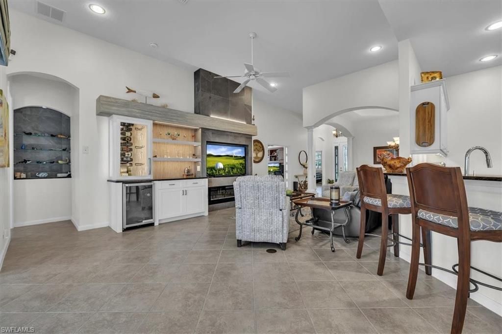 3910 Lakeview Isle Ct , Fort Myers, FL 33905 Photo