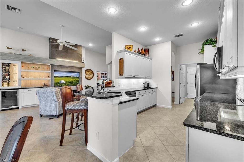 3910 Lakeview Isle Ct , Fort Myers, FL 33905 Photo