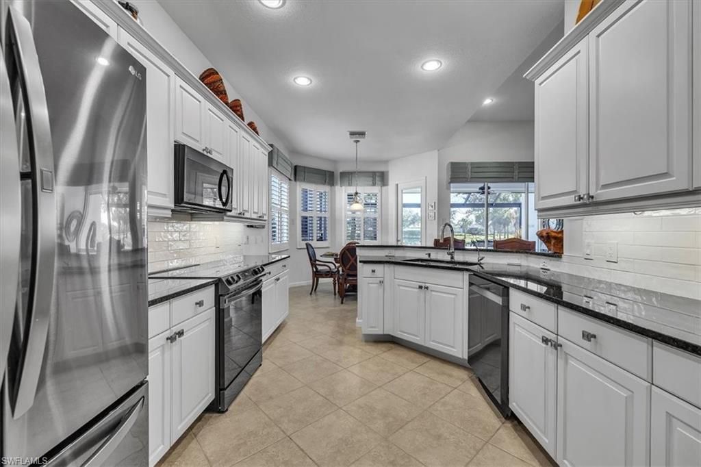 3910 Lakeview Isle Ct , Fort Myers, FL 33905 Photo