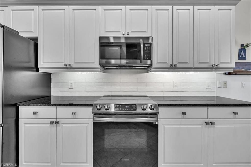 3910 Lakeview Isle Ct , Fort Myers, FL 33905 Photo