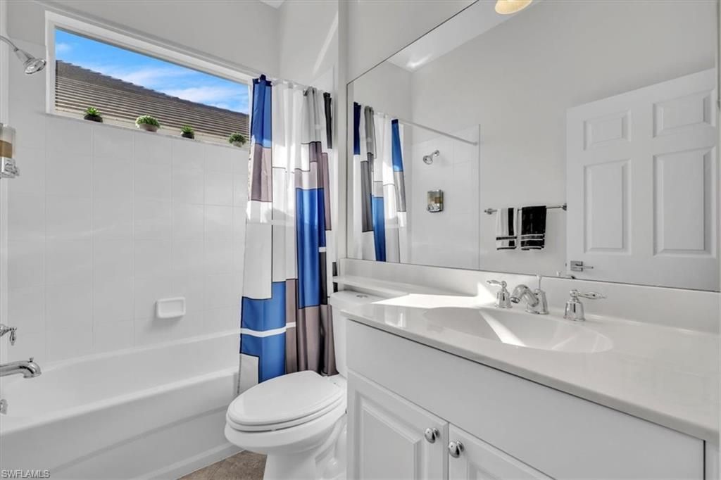 3910 Lakeview Isle Ct , Fort Myers, FL 33905 Photo