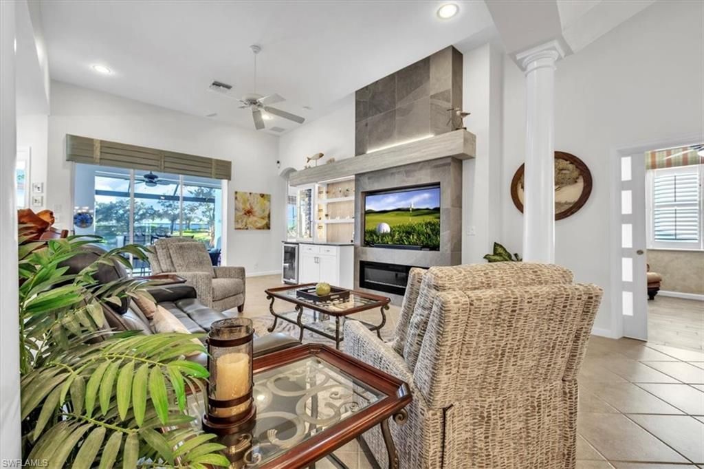 3910 Lakeview Isle Ct , Fort Myers, FL 33905 Photo