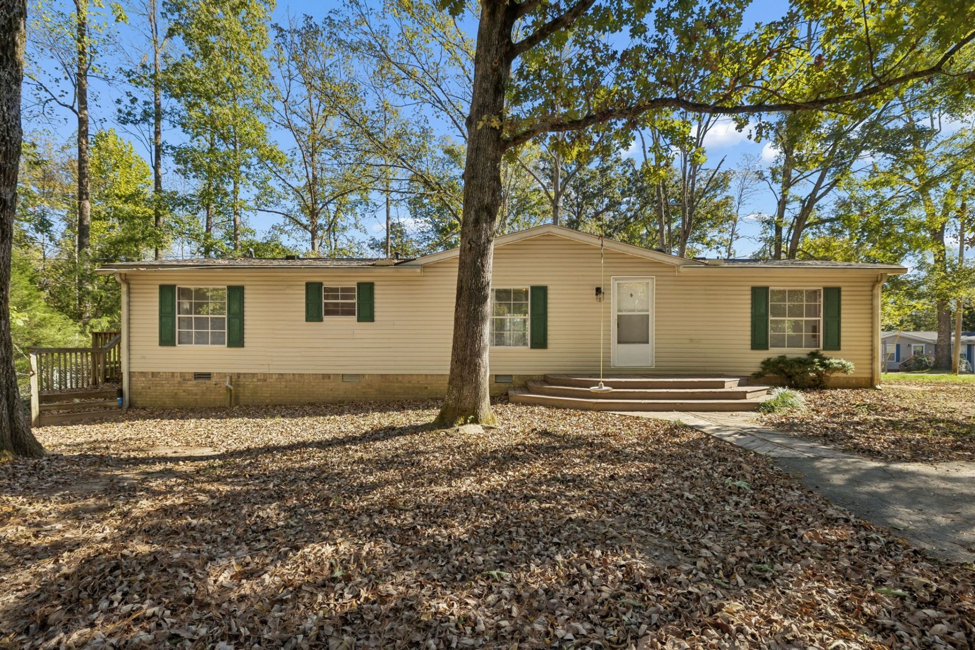 9151 E 40 Rd, Bon Aqua, TN 37025 Main Photo