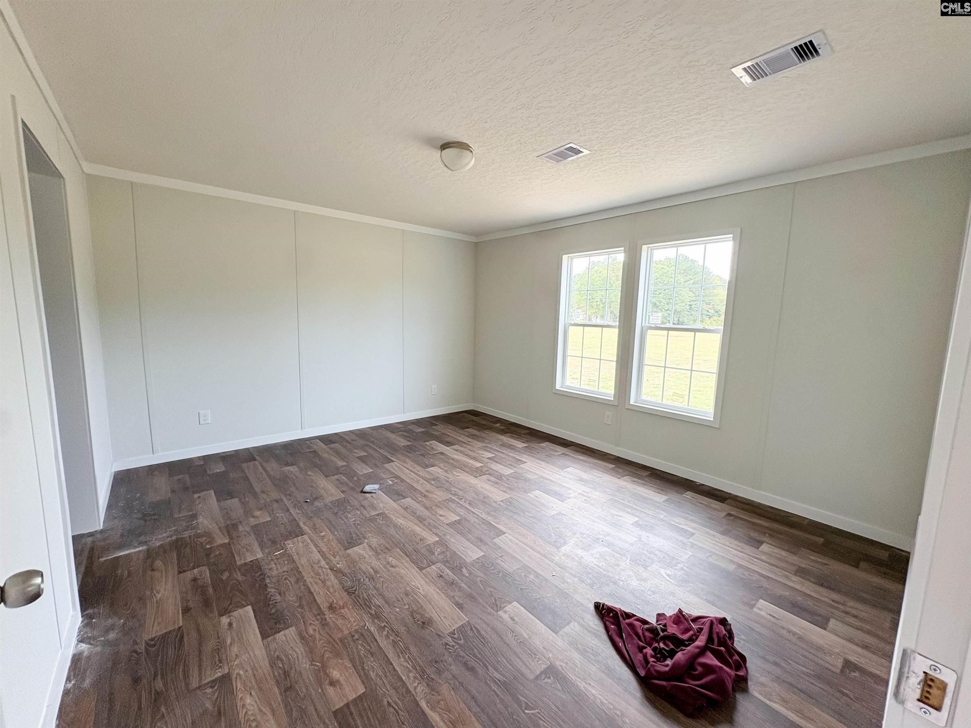 3715 Pond Branch Road  Photo 5