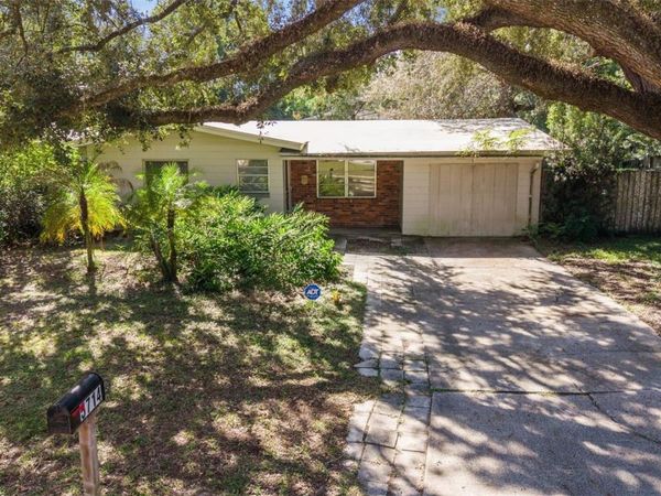 5714 FERNHILL DRIVE , ORLANDO, FL 32808