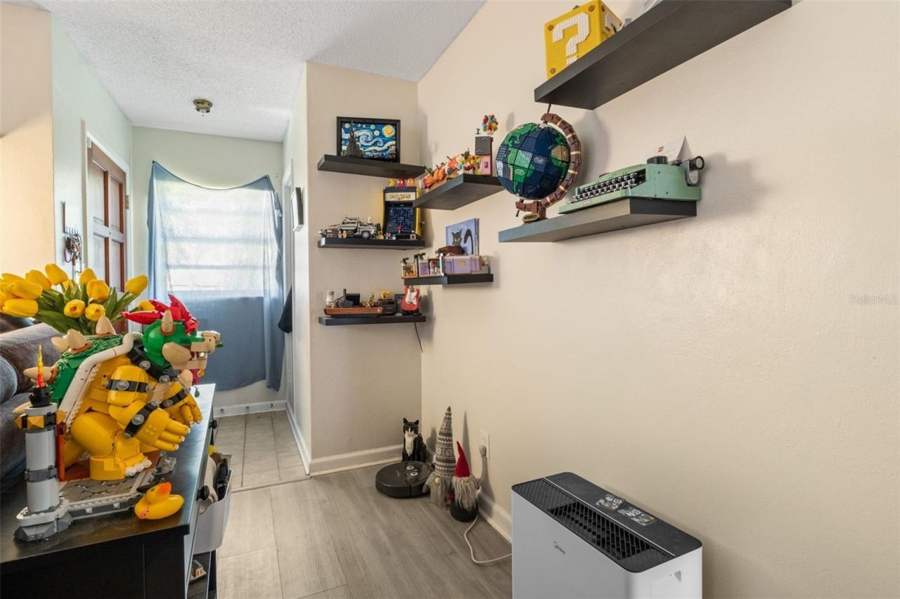 5714 Fernhill Drive , Orlando, FL 32808 Photo
