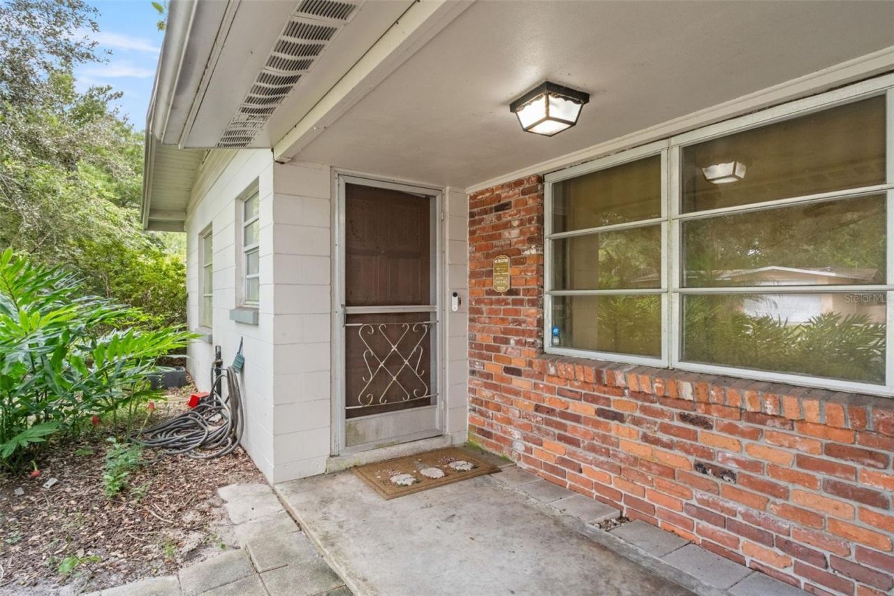 5714 Fernhill Drive , Orlando, FL 32808 Photo