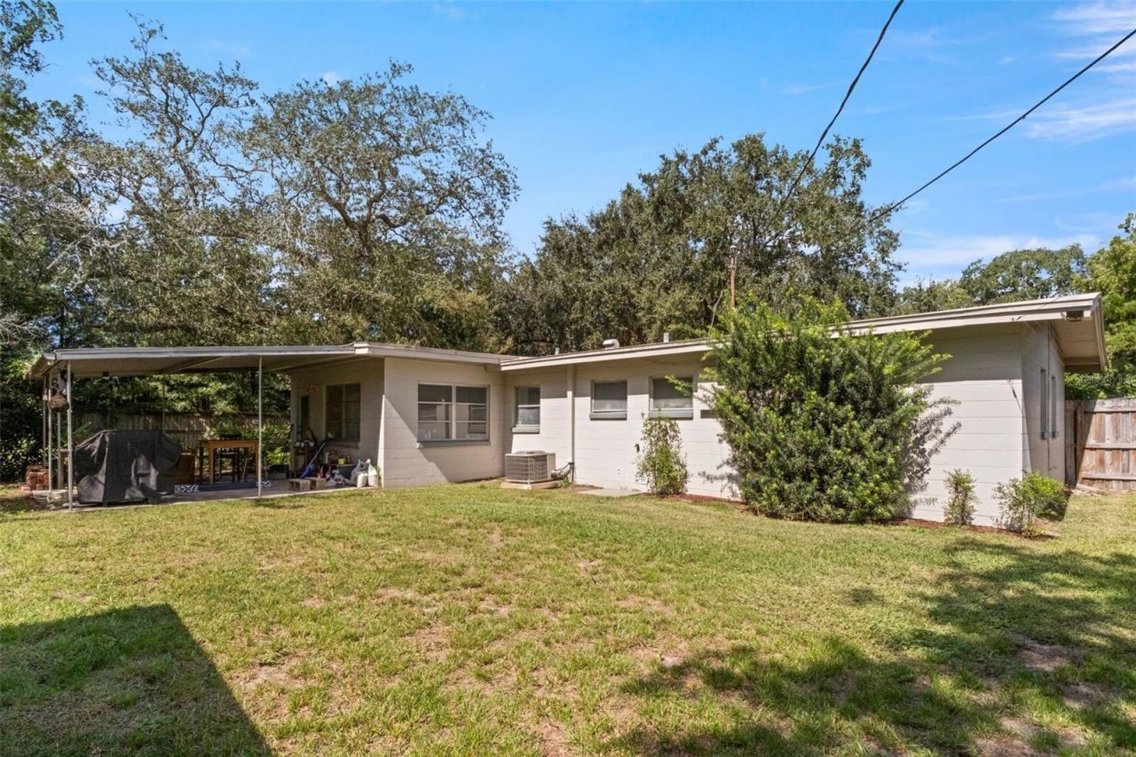 5714 Fernhill Drive , Orlando, FL 32808 Photo
