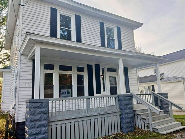 212 E 6th Street , Oswego, NY 13126