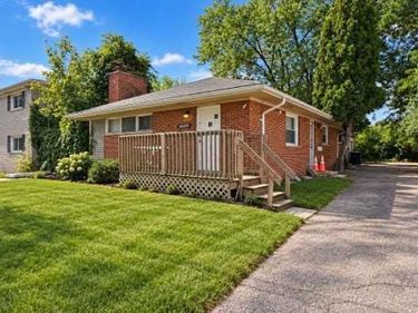 14859 Greenfield Road , Detroit, Mi 48227