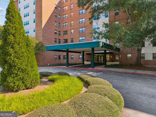 2965 Pharr Court South NW, Unit APT 219, Atlanta, GA 30305