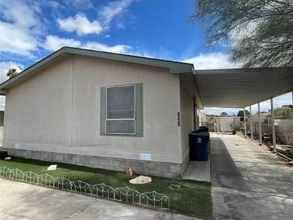 3560 Estes Park Drive , Las Vegas, NV 89122