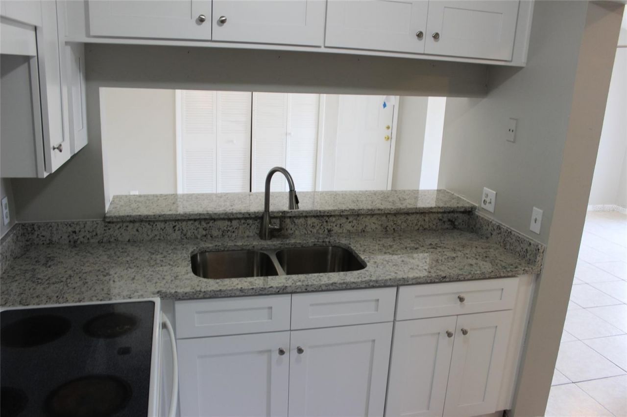 5231 Via Hacienda Circle, Unit B218, Orlando, FL 32839 Photo