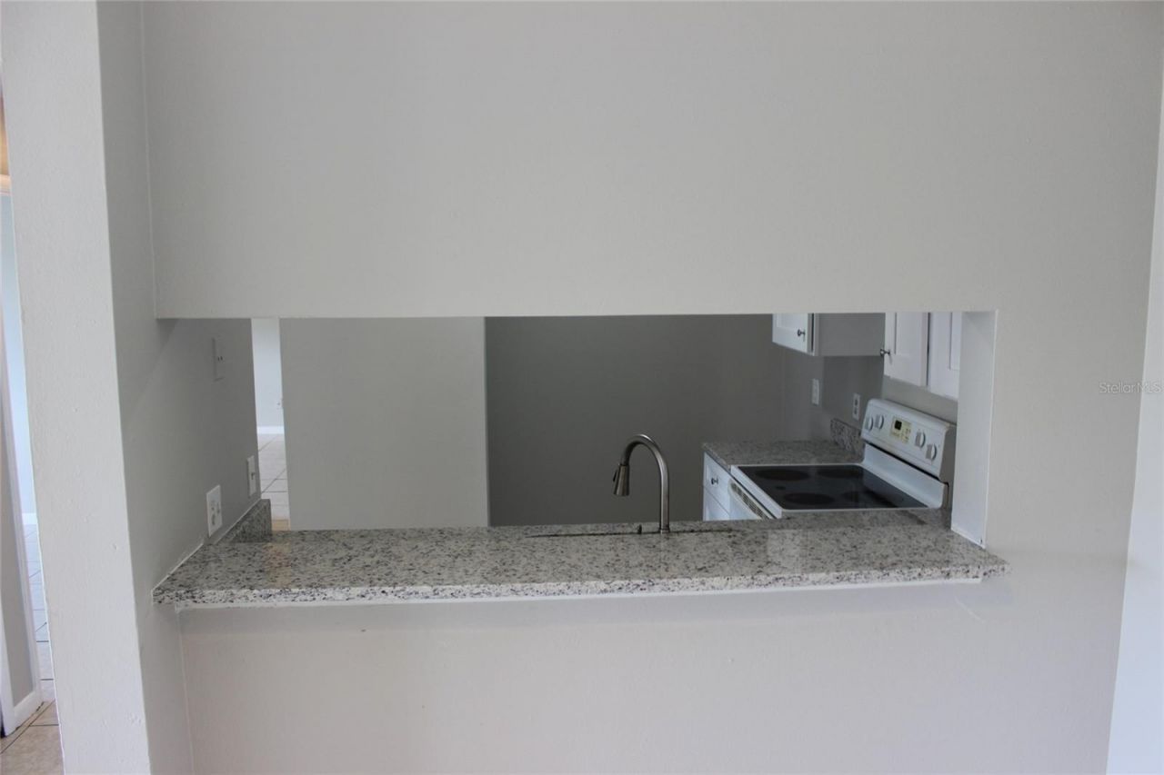 5231 Via Hacienda Circle, Unit B218, Orlando, FL 32839 Photo