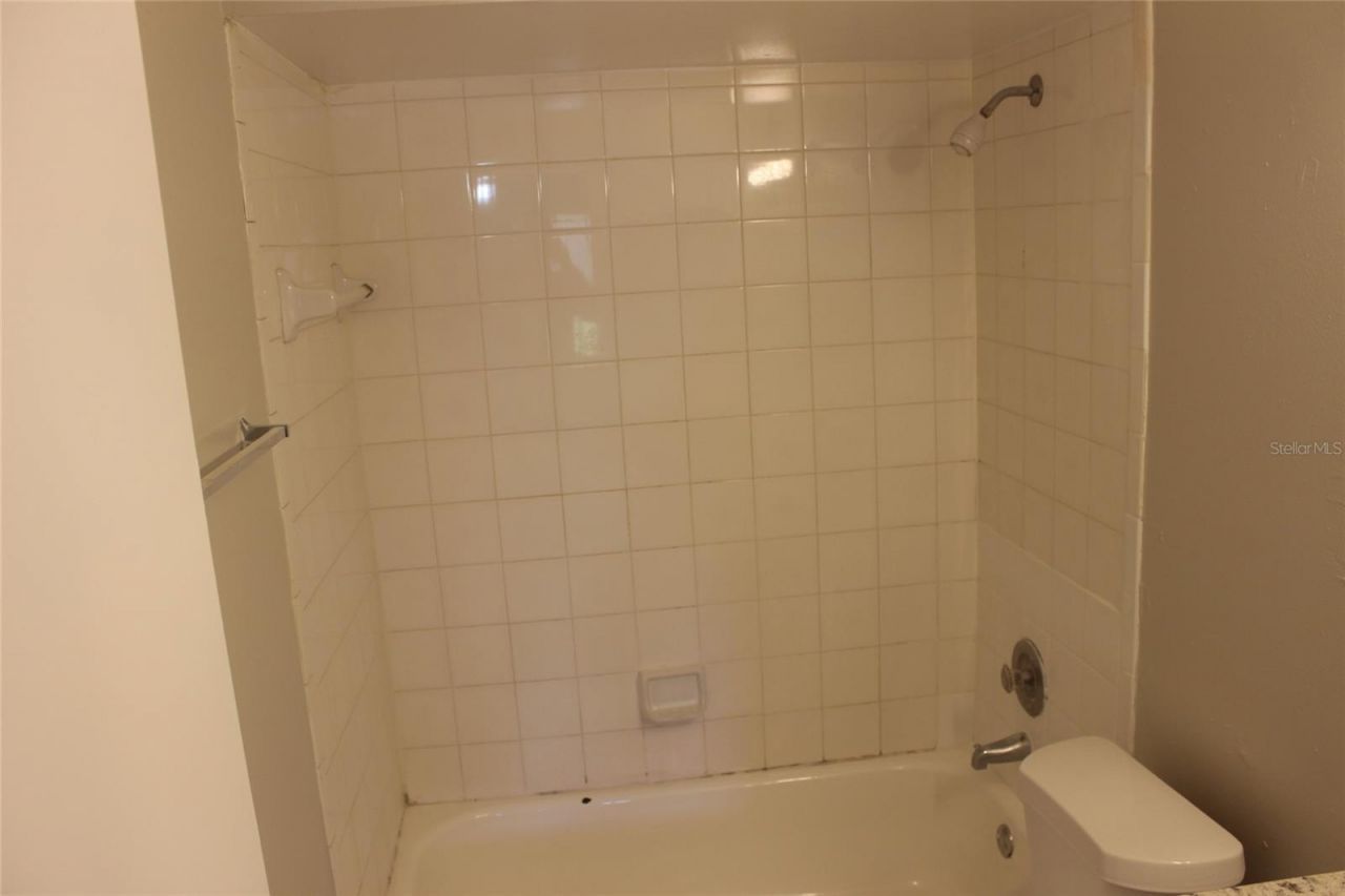 5231 Via Hacienda Circle, Unit B218, Orlando, FL 32839 Photo