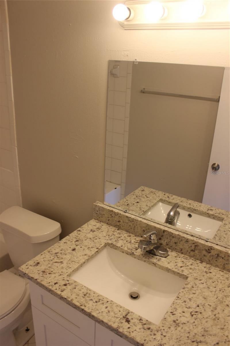 5231 Via Hacienda Circle, Unit B218, Orlando, FL 32839 Photo