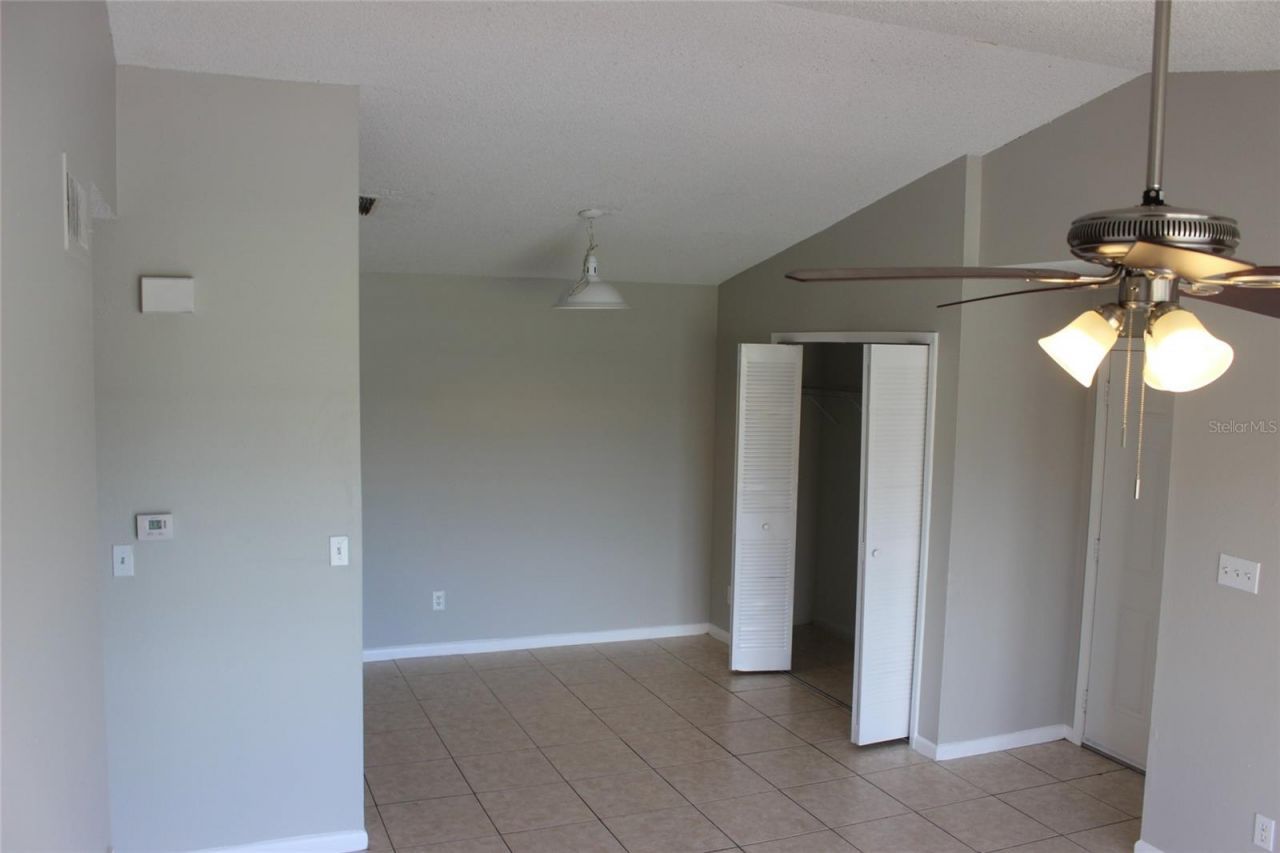 5231 Via Hacienda Circle, Unit B218, Orlando, FL 32839 Photo
