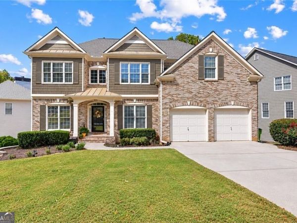 5395 Vinings Lake View SW, Mableton, GA 30126