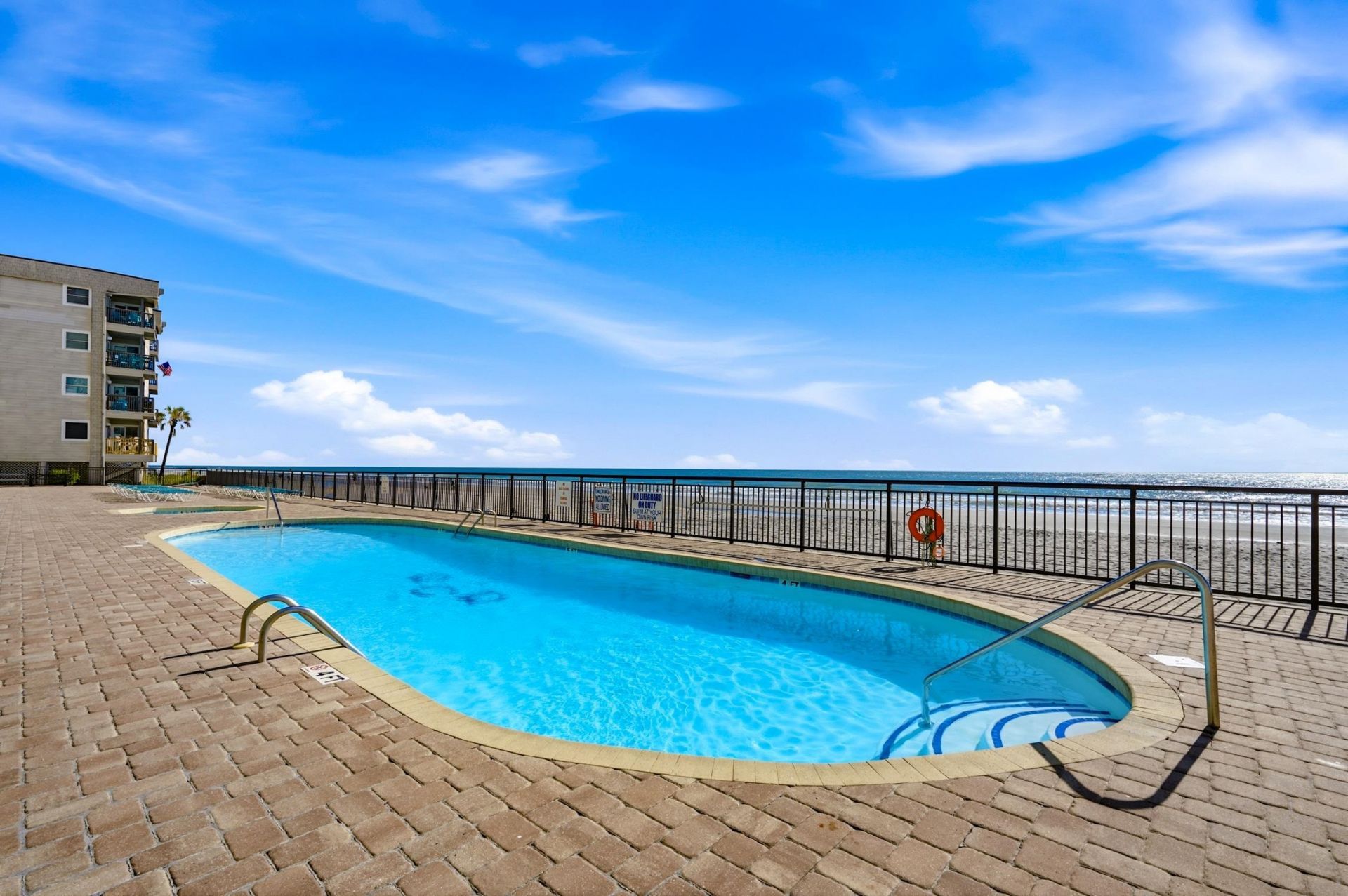 1210 N Waccamaw Dr. Photo 39