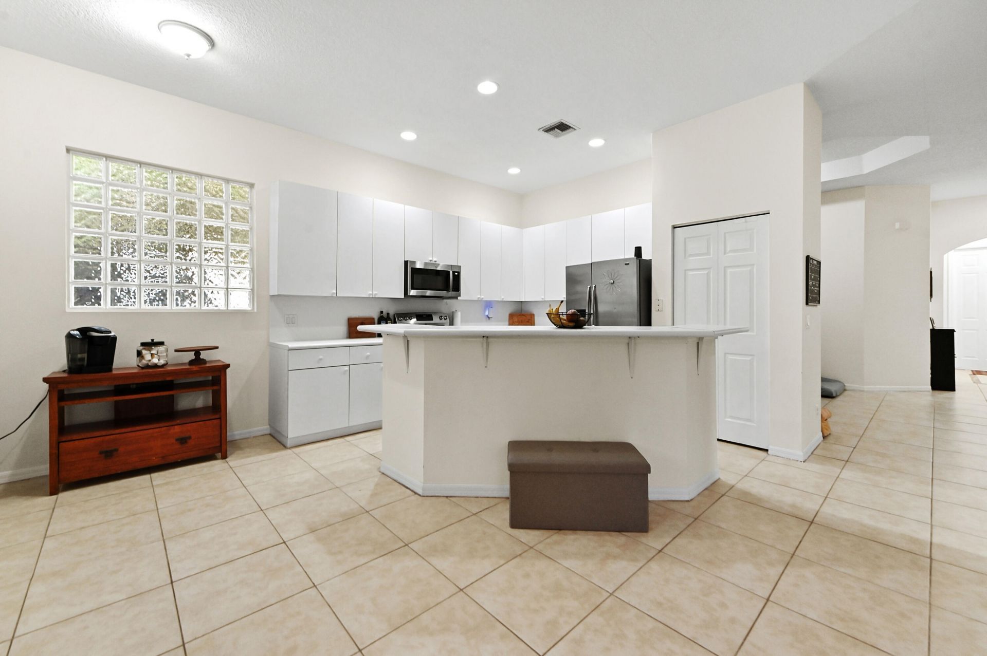 8829 S San Andros, West Palm Beach, FL 33411 Photo