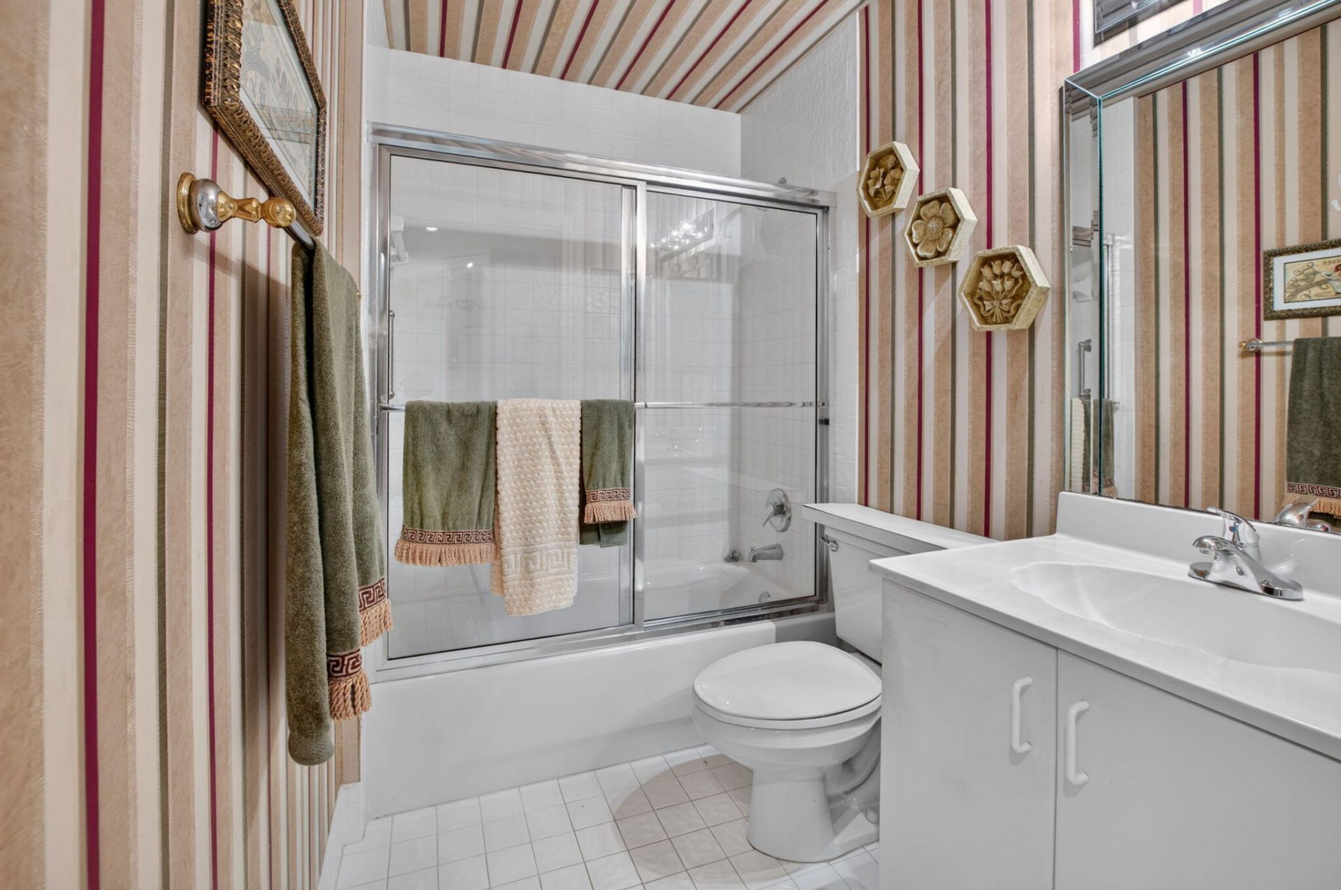 7390 Lake Meadow Way, Unit 202, Boynton Beach, FL 33437 Photo